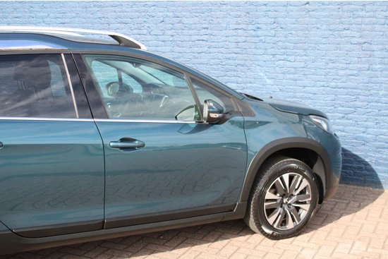 Peugeot 2008 SUV 1.2 PureTech 110pk Allure