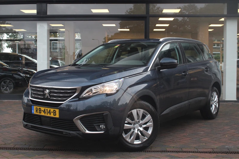 Peugeot 5008 1.2 PureTech Blue Lease Executive 7p. Navigatie, Parkeerhulp achter, Climate Control, Cruise Control