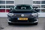 Volkswagen Passat Variant 1.4 GTE Automaat Highline | Apple Carplay | Camera | Leer - Alcantara |