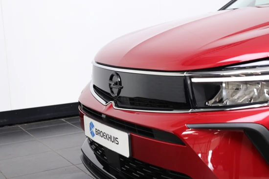 Opel Grandland GS-line Plug-In Hybride | Nieuw Model!! PDC | Adaptive | Stoelverwarming | 18" LM | Camera | Fabrieksnavigatie