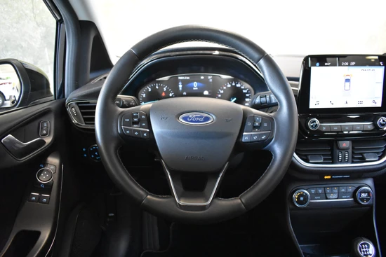 Ford Fiesta 1.0 EcoBoost 100PK Titanium | Camera | Navi | Clima | PDC | Volledig OH! | LMV | Cruise Control