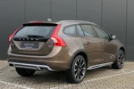 Volvo V60 Cross Country D3 150pk Automaat Polar+