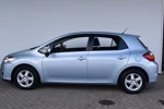 Toyota Auris 1.8 Full Hybrid Business