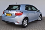 Toyota Auris 1.8 Full Hybrid Business