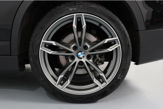 BMW X1 xDrive25e eDrive Edition | Leder | Navi-Prof | Clima | Stoelverwarming | Full LED | HUD | Parkeerhulp V+A