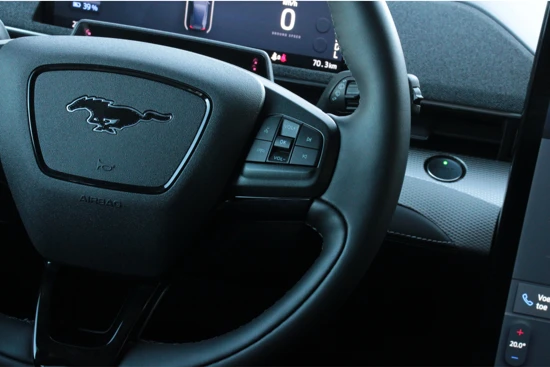 Ford Mustang Mach-E 98kWh Extended RWD | 360 Camera | Adaptive Cruise | BLIS | Panoramadak | 19" velgen