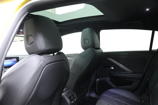 Opel Astra 1.6 Plug in Hybride Ultimate Automaat | Full Optie | massage stoel | Stoel verwarming & koeling | AGR- stoelen | Navigatie | Hea