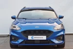 Ford Focus Wagon 1.0 125PK EcoBoost Hybrid ST Line X | Dodehoekdetectie | Achteruitrijcamera | Navigatie | Winterpack | 18 inch | PrivacyGl