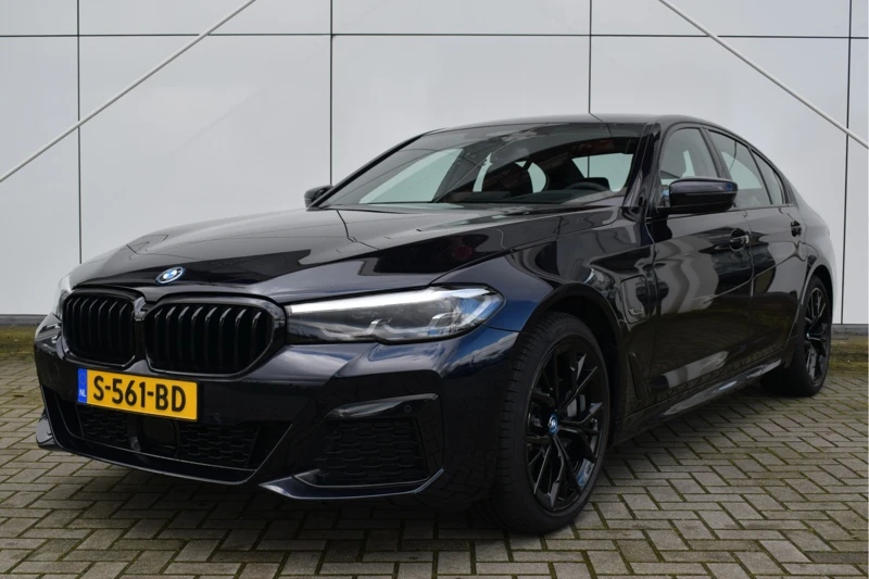 BMW 5 Serie 530e Sedan M-Sport High Executive