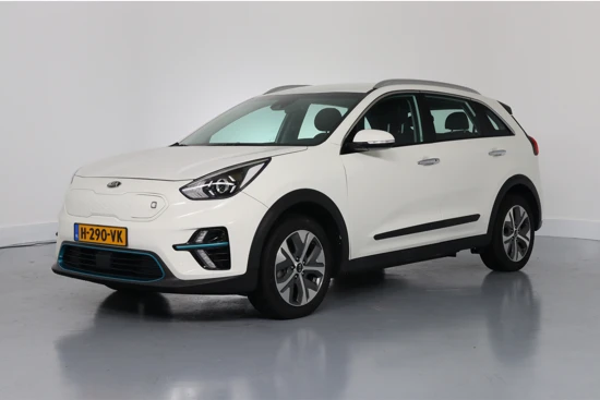 Kia e-Niro DynamicLine 64kWh | Trekhaak | Navigatie | Keyless | Camera | Stoel/Stuur Verwarming | Half Leder | volledig onderhouden