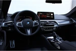 BMW 5 Serie Touring 520i M-sport High Executive Automaat