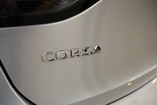 Opel Corsa 1.2 75 pk Edition