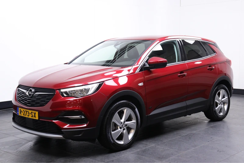 Opel Grandland X 1.6 T 224PK Hybrid innovation