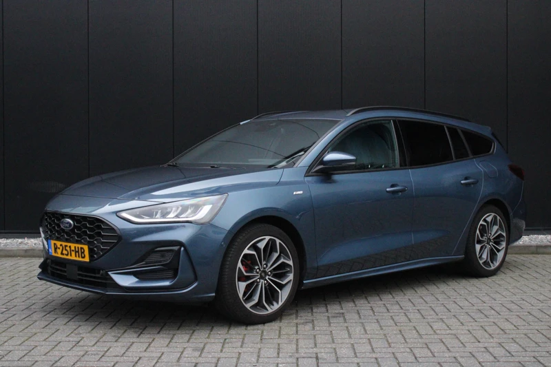 Ford Focus Wagon 1.0 Hybrid ST Line X | GROOT SCHERM | COMPLEET