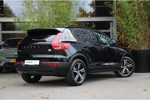 Volvo XC40 T5 GT Recharge R-Design | 19'' velgen | Parkeercamera | Stoel- en Stuurwielverwarming | Leder |