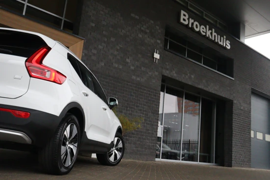Volvo XC40 T4 Recharge Inscription | Panoramadak | Park Assist | Navigatie | Camera | Apple Carplay/Android Auto