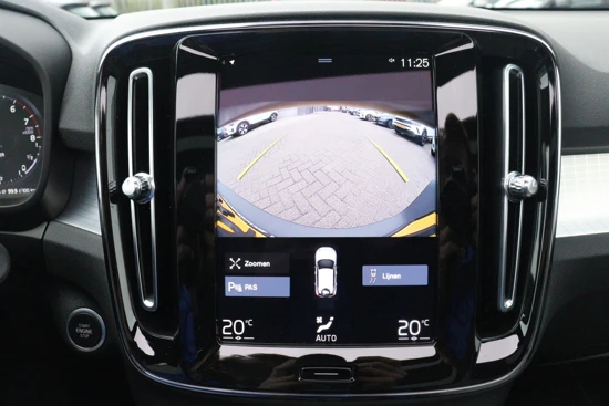 Volvo XC40 T4 Recharge Inscription | Panoramadak | Park Assist | Navigatie | Camera | Apple Carplay/Android Auto