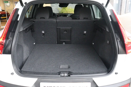 Volvo XC40 T4 Recharge Inscription | Panoramadak | Park Assist | Navigatie | Camera | Apple Carplay/Android Auto
