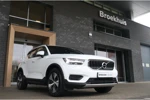 Volvo XC40 T4 Recharge Inscription | Schuifdak | Parkeercamera | Keyless Drive | Parkeersensoren voor+achter | Elektrisch bedienbare achter