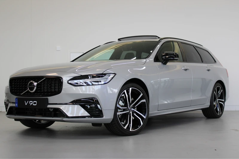 Volvo V90 B5 251PK Plus Dark | Panoramadak | Parkeerverwarming | 20'' LMV | Kinderzitjes