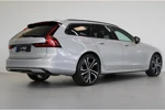 Volvo V90 B5 251PK Plus Dark | Panoramadak | Parkeerverwarming | 20'' LMV | Kinderzitjes