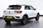 Volkswagen T-Roc 1.5 TSI 150PK DSG-7 Style Business | NAVI BY APP | STOELVERW. | CAMERA | ADAPT. CRUISE