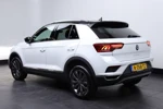 Volkswagen T-Roc 1.5 TSI 150PK DSG-7 Style Business | NAVI BY APP | STOELVERW. | CAMERA | ADAPT. CRUISE