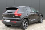 Volvo XC40 T5 Recharge R-Design | Camera | Leder | Adaptive LED | DAB | Standkachel | 19 Inch