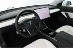 Tesla Model 3 Performance | Navigatie | 20 inch | Carbon spoiler | Autopilot | Camera | Leder |