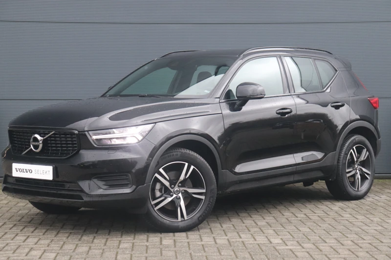 Volvo XC40 B4 R-Design