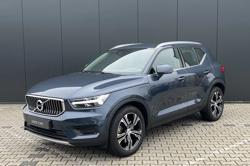 Volvo XC40 T4 Recharge Inscription | Navigatie | Elektrische Achterklep | Climate Control | Cruise Control |