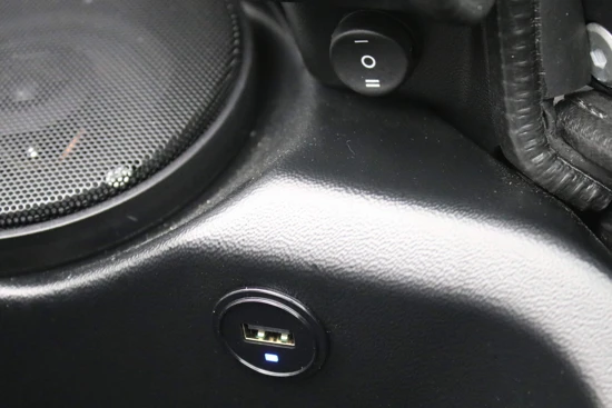 Carver Brommobiel Carver R+ | Voorruit verwarming | Bluetooth Audio | Cabrio dak | Dynamic Driving Modes |