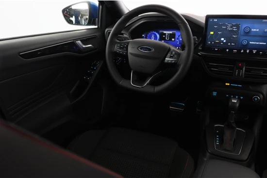 Ford Focus 1.0 EcoBoost Hybrid 155pk ST Line X | Automaat | Sync 4 | Pano Dak | Led | 18 inch | Head-Up | Keyless