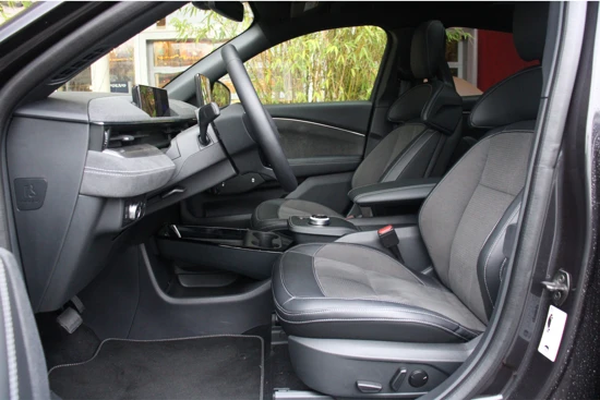 Ford Mustang Mach-E 98kWh 487pk AWD GT | Panoramadak | B&O Audio | Adaptive Cruise | BLIS | 360 camera