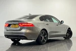 Jaguar XE 2.0t R-Sport | Camera | Keyless entry | Getint glas | Navi | Lane keeping