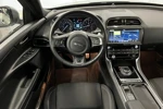 Jaguar XE 2.0t R-Sport | Camera | Keyless entry | Getint glas | Navi | Lane keeping