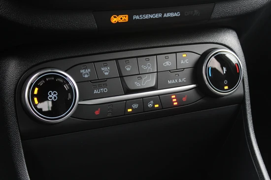 Ford Fiesta 1.0 EcoBoost 125pk Hybrid ST-Line Vignale AUTOMAAT | B&O AUDIO | WINTER PACK | CAMERA | 18" LICHTMETAAL | NAVIGATIE | DRAADLOOS