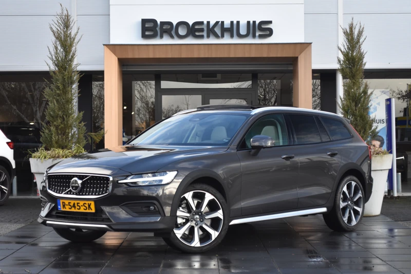 Volvo V60 Cross Country B5 Aut-8 AWD Ultimate