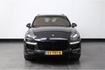 Porsche Cayenne 4.8 Turbo | Panoramadak | 360 Camera | Stoelverkoeling | Burmeister | Akrapovic | Dealeronderhouden | Uniek Mooie Auto! | NP 243