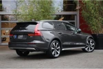 Volvo V60 Cross Country B5 AWD Ultimate | Massage | Stoelventilatie | Head-up display | 360º Camera | Schuifdak