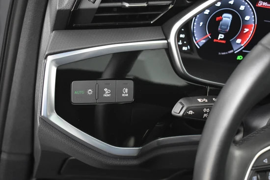 Audi Q3 Sportback 35 TFSI 150PK Advanced Edition S-TRONIC/AUT | Adaptief cruise control | Navigatie | Panoramadak | LED koplampen | App