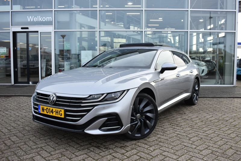 Volkswagen Arteon Shooting Brake 1.4 TSI eHybrid 218PK DSG-6 R-Line Business | PANORAMADAK | TREKHAAK