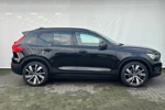 Volvo XC40 P8 408pk AWD Pure Electric R-Design | Panorama dak | camera 360 | Parkeercensoren | 20 inch velgen | Keyless |Herman Kardon spea