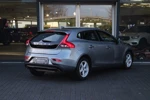 Volvo V40 T2 Momentum | Climate Control | Cruise Control | Navigatie | Bluetooth | Parkeersensoren Achter | LED |