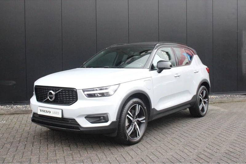 Volvo XC40 T4 R-Design Recharge