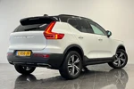 Volvo XC40 T3 R-Design | Park Assist Pack | Leder | Getint glas | Verwarmbare voorstoelen |