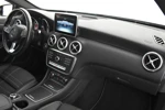 Mercedes-Benz A-Klasse 180 Ambition 123PK Automaat | Cruise control | Navigatie | Led koplampen | Licht pakket | Urban pakket | Elektrische ramen v+a |