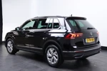 Volkswagen Tiguan 1.5 TSI 150PK DSG-7 Life Business | TREKHAAK | CAMERA | STUUR+ STOELVERW. | 18 INCH