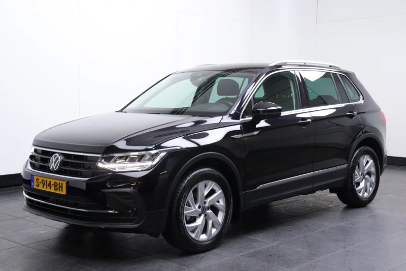 Volkswagen Tiguan 1.5 TSI 150PK DSG-7 Life Business | TREKHAAK | CAMERA | STUUR+ STOELVERW. | 18 INCH