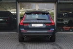 Volvo XC60 T5 Momentum | Standkachel | Head-Up Display | Adaptive Cruise | Camera | Veiligeidspakket | Stoelverwarming V+A | Stuurwiel Verw